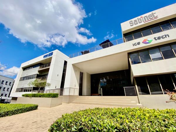 849 m² Office Space