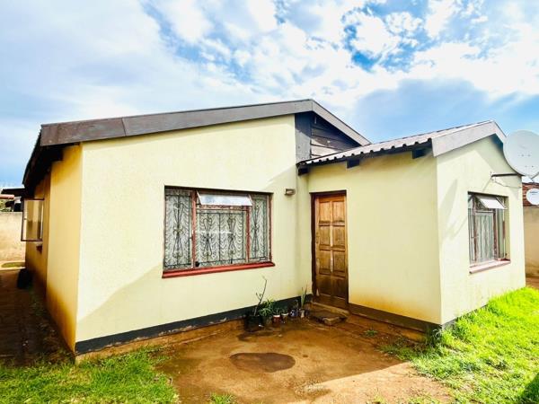 2 Bedroom House