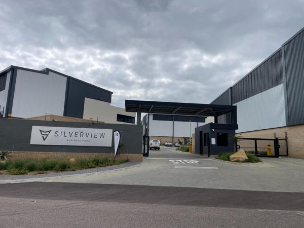557 m² Industrial space