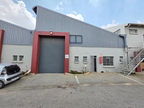 366 m² Industrial space