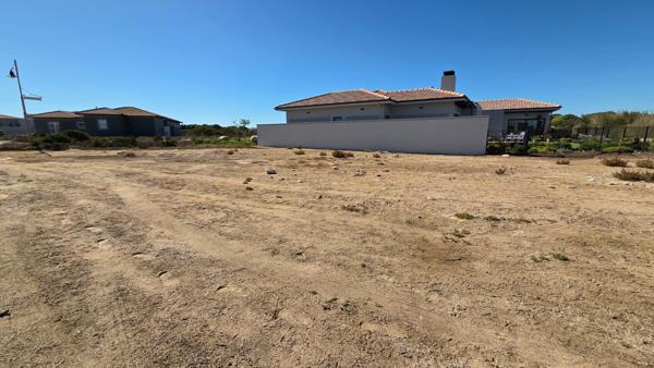 803 m² Land