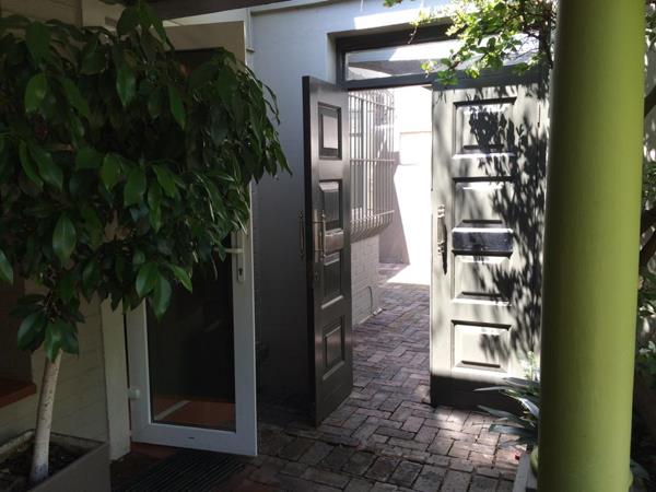 1 Bedroom Garden Cottage
