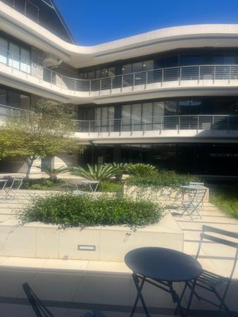 252 m² Office Space