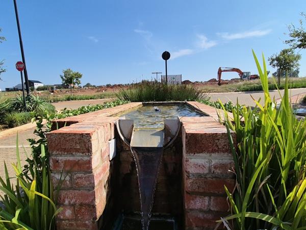 320 m² Land
