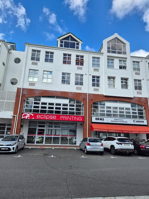 160 m² Commercial space