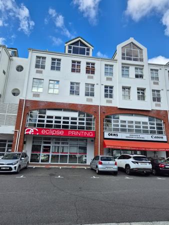 160 m² Commercial space