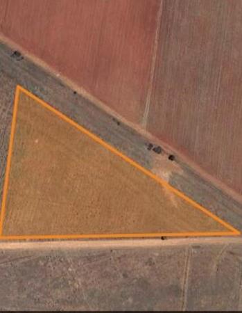 1.5 ha Land