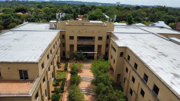 2 168 m² Commercial space