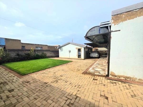 1 Bedroom House
