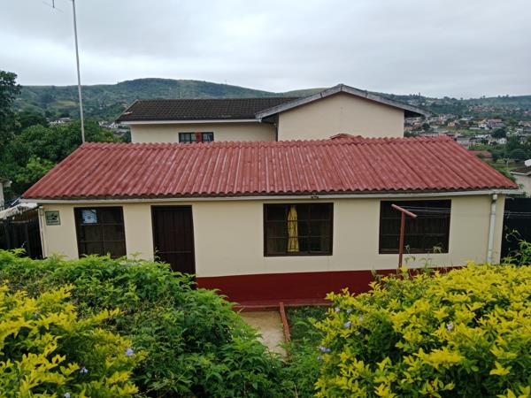 6 Bedroom House