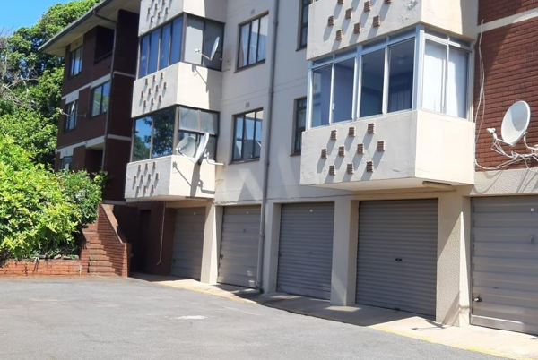 2 Bedroom Flat