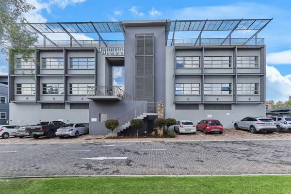 328 m² Commercial space