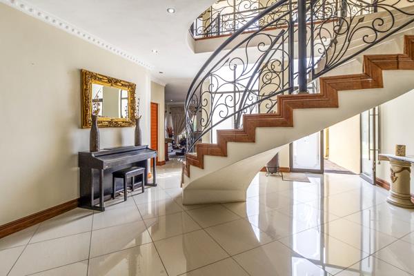 5 Bedroom House