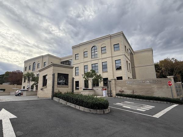 285 m² Commercial space