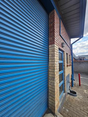 142 m² Commercial space