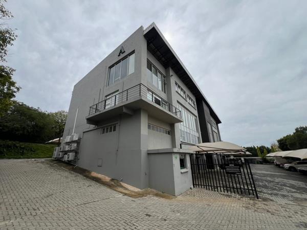 365 m² Commercial space