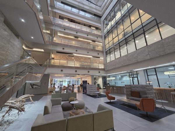 351 m² Commercial space