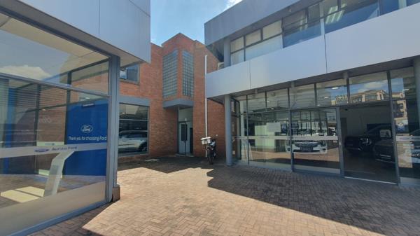 32 m² Commercial space