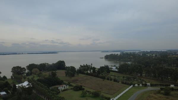 1.6 ha Land
