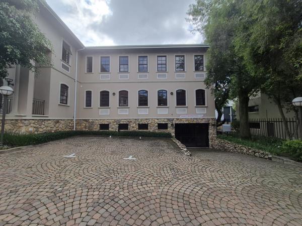 491 m² Commercial space