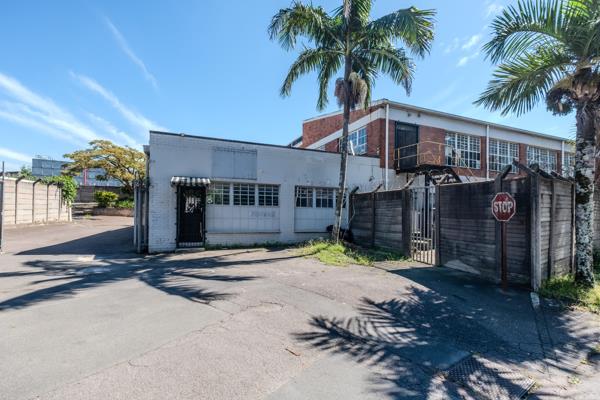 868 m² Industrial space