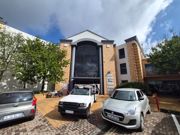 311 m² Commercial space