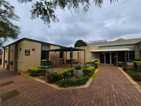 572 m² Commercial space