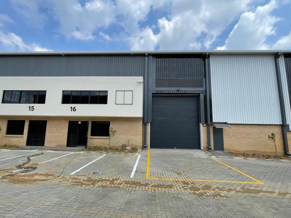 895 m² Industrial space