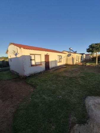 2 Bedroom House