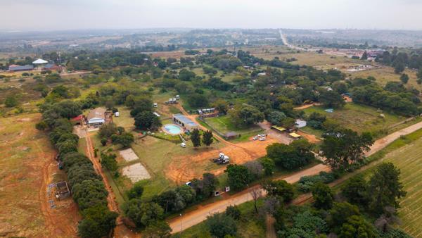 2.5 ha Smallholding