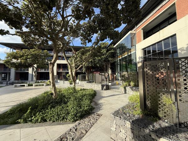 320 m² Commercial space