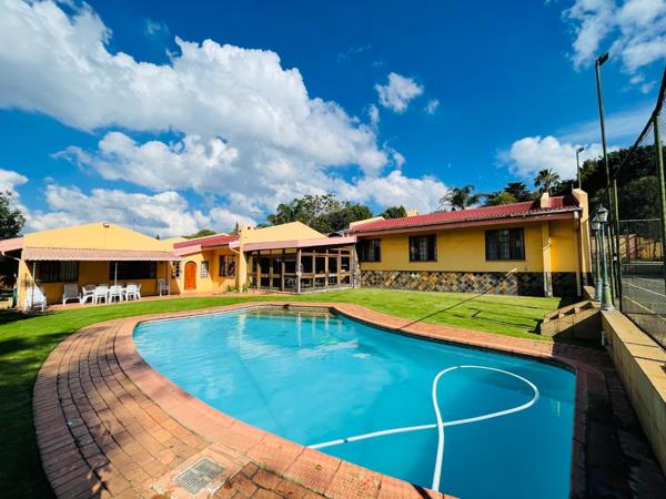 6 Bedroom House