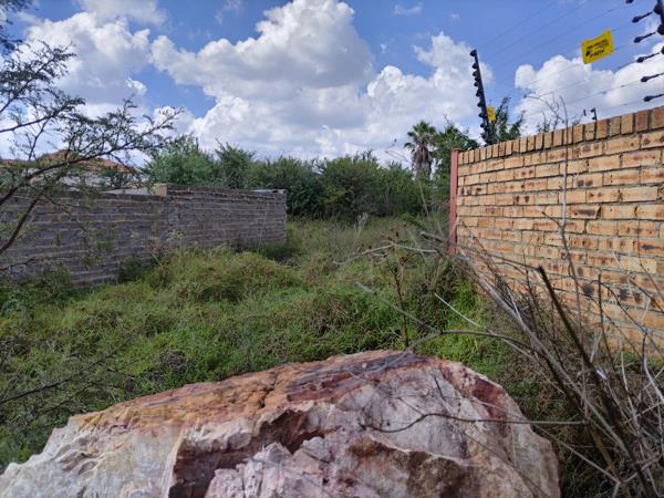 920 m² Land