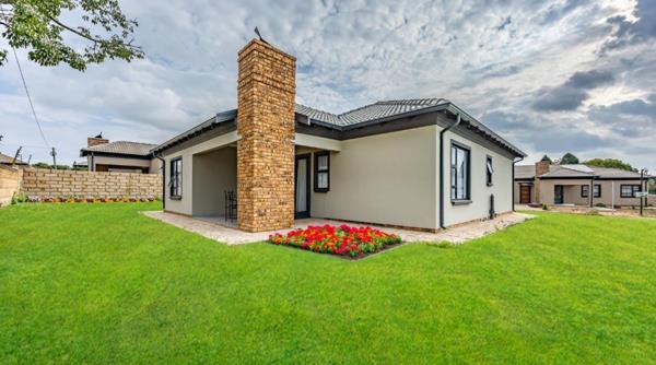 2 Bedroom House