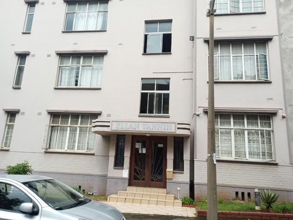 2.5 Bedroom Apartment