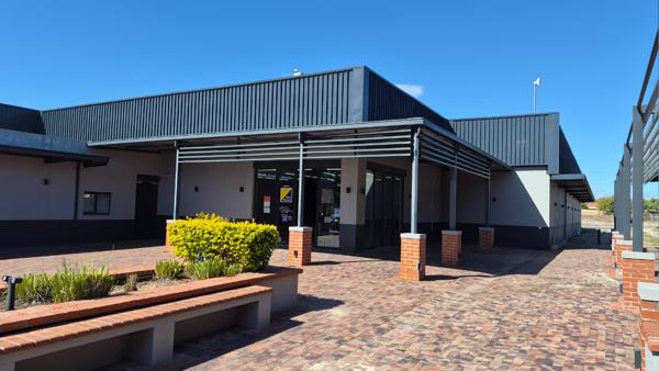 1 100 m² Retail Space