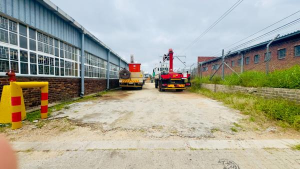 1 290 m² Commercial space
