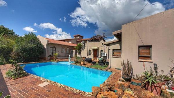 5 Bedroom House