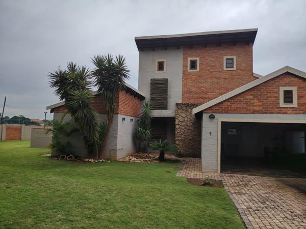 3 Bedroom Townhouse