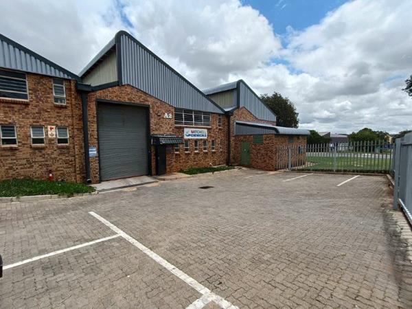 326 m² Industrial space