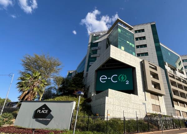 364 m² Commercial space