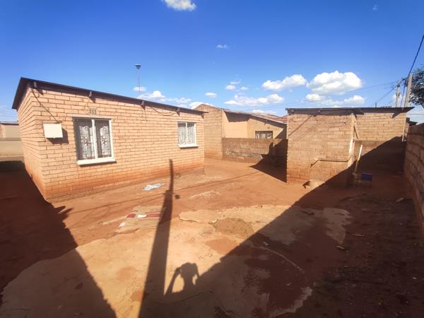 1 Bedroom House