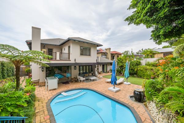 6 Bedroom House