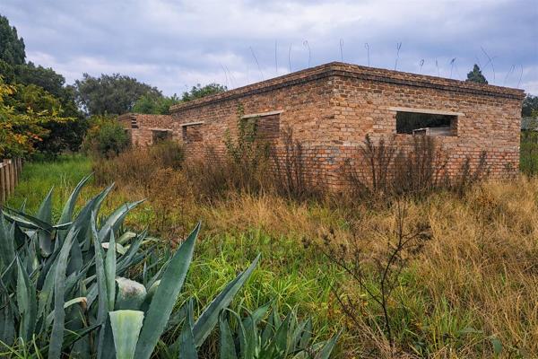 1 192 m² Land