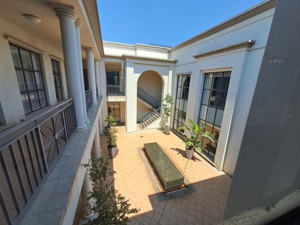 1 280 m² Commercial space