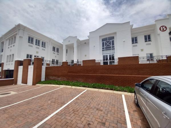 377 m² Commercial space