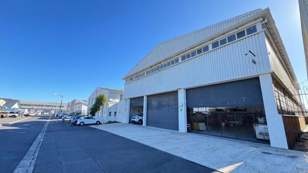 1 375 m² Industrial space