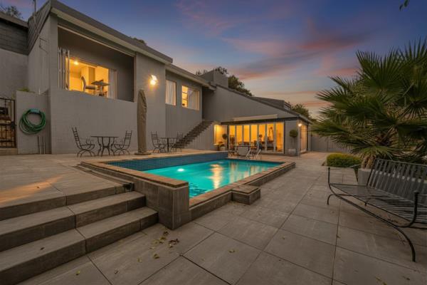 4 Bedroom House