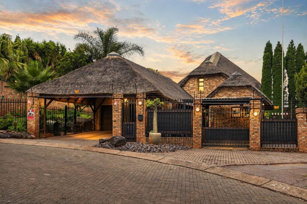 5 Bedroom House