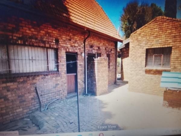 2 Bedroom House